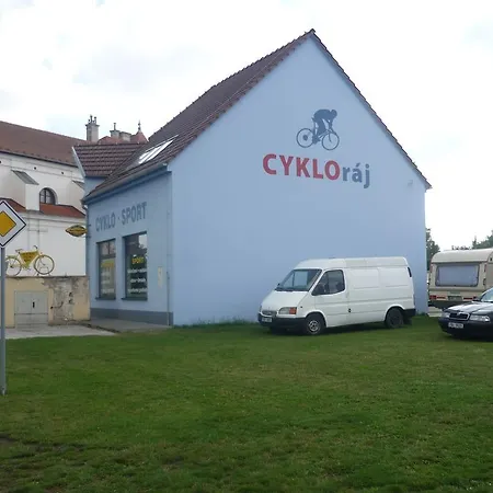 Apartment Ubytovani Nad Sklipkem *
